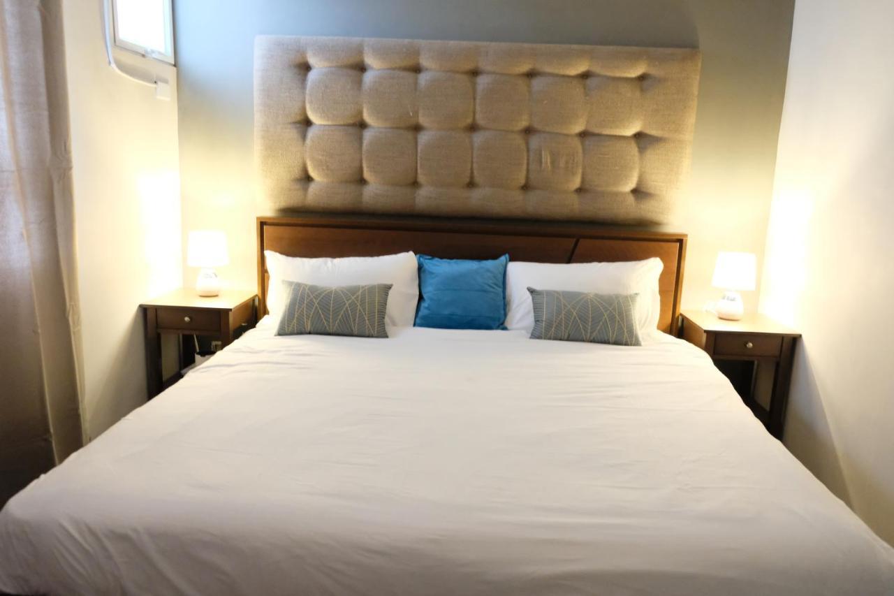 2-Bedroom Boutique City Condo - Newly Renovated! Cebu Stadt Exterior foto
