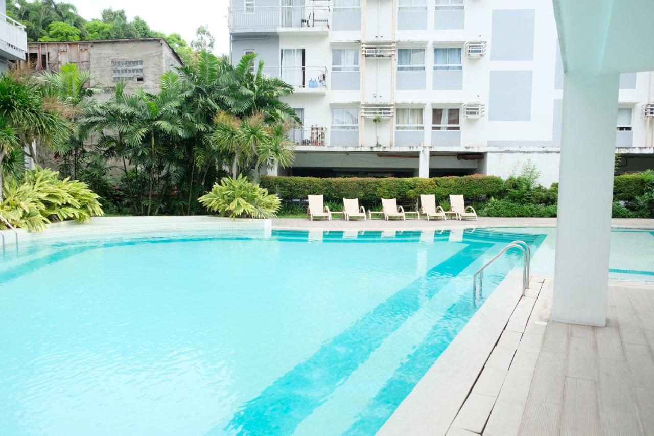 2-Bedroom Boutique City Condo - Newly Renovated! Cebu Stadt Exterior foto