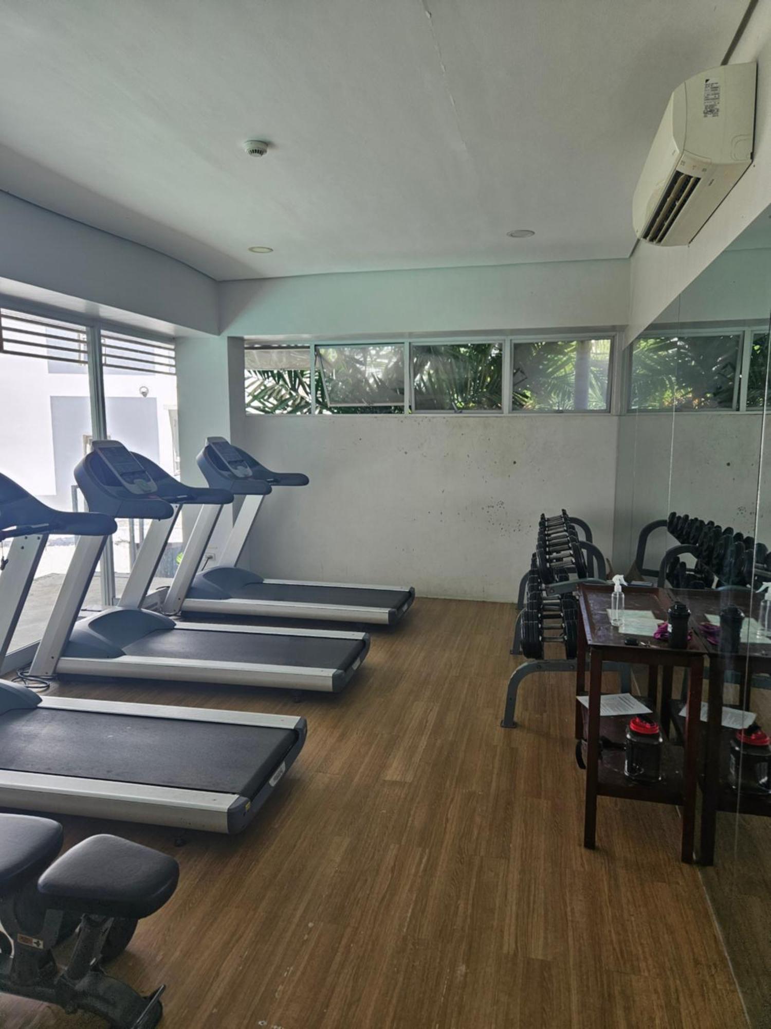 2-Bedroom Boutique City Condo - Newly Renovated! Cebu Stadt Exterior foto